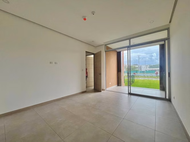 Apartamento nuevo en alquiler en Vistas a la Colina - Santa Ana - Imagen 2