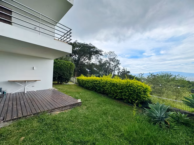 ALQUILER DE APARTAMENTO EN SANTA ANA CON VISTA A SAN JOSE - Imagen 6