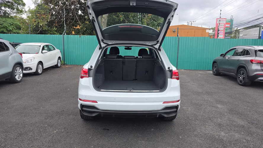 AUDI Q3, TODO TERRENO 4X2, AÑO  2023 - Imagen 7