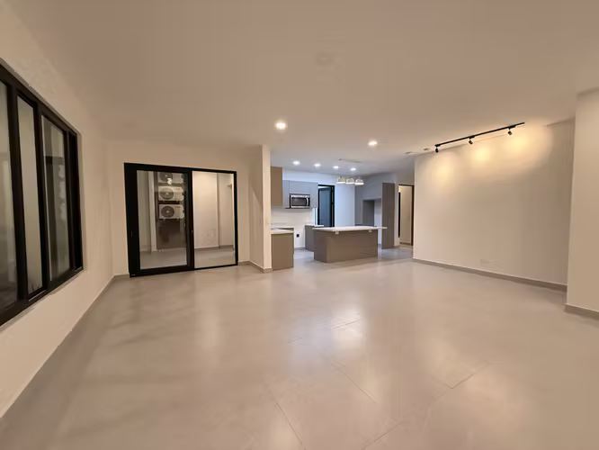 ESPECTACULAR MODERNO APTO 170m2  EN TORRE DE SOLO 4 UNIDADES NUEVO ESCAZÚ 