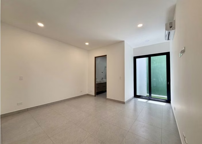 ESPECTACULAR MODERNO APTO 170m2  EN TORRE DE SOLO 4 UNIDADES NUEVO ESCAZÚ 