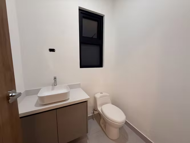 ESPECTACULAR MODERNO APTO 170m2  EN TORRE DE SOLO 4 UNIDADES NUEVO ESCAZÚ 