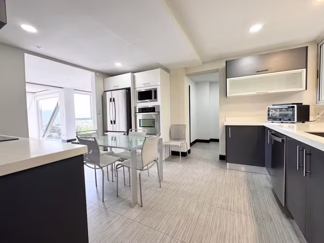 Hermosa casa con vistas cerca de La Paco + 3 dormitorios + habitación multiuso - Imagen 10
