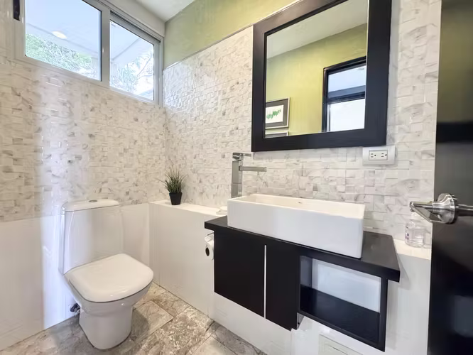 Hermosa casa con vistas cerca de La Paco + 3 dormitorios + habitación multiuso - Imagen 9
