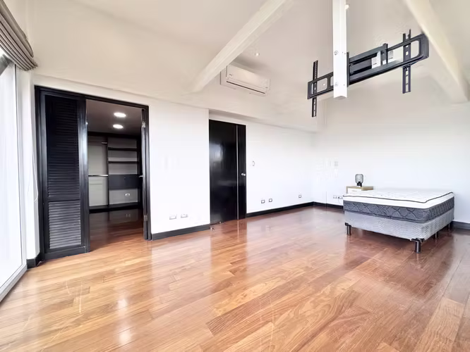 Hermosa casa con vistas cerca de La Paco + 3 dormitorios + habitación multiuso - Imagen 15