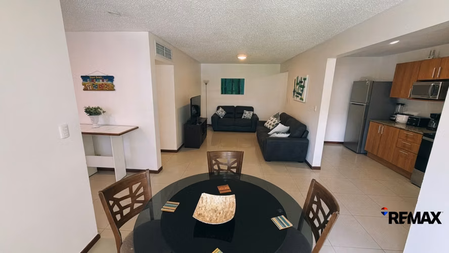 Condo a Pasos de Playa Jacó - Imagen 6