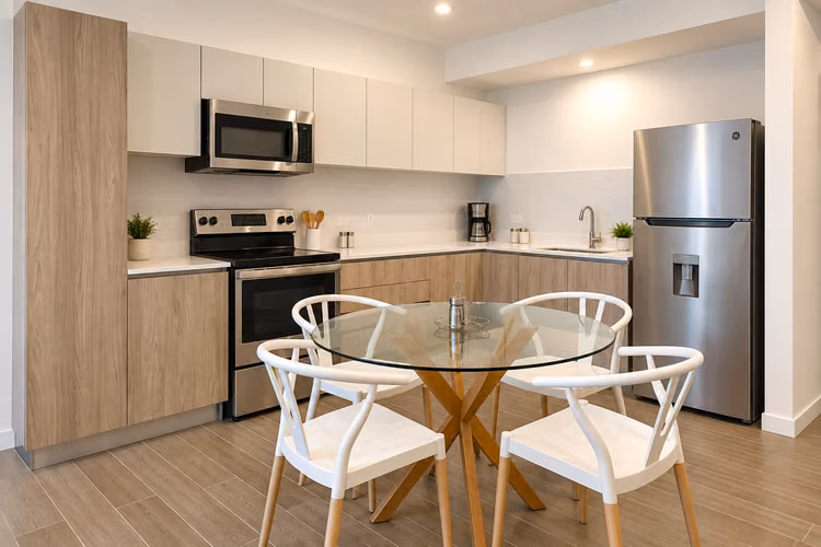 Alquiler de apartamento amueblado 1 hab/1 baño/1 Parqueo – Nueve84, Curridabat | $1,300/mes