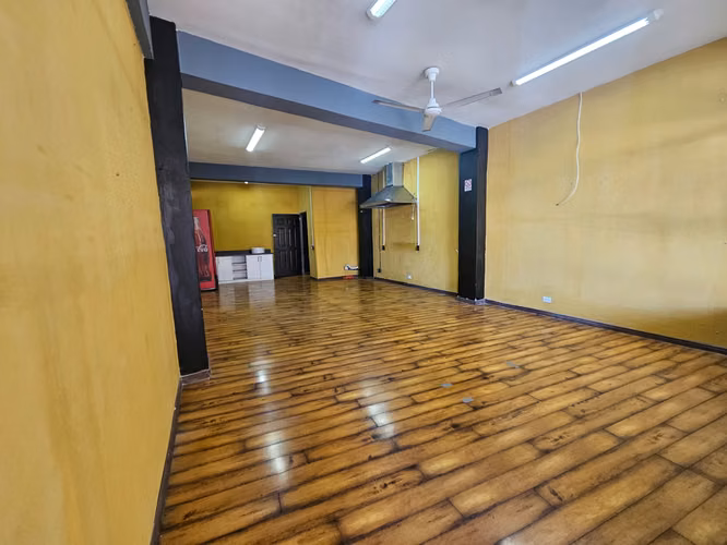 San Rafael de Escazu - Alquiler de Local Comercial