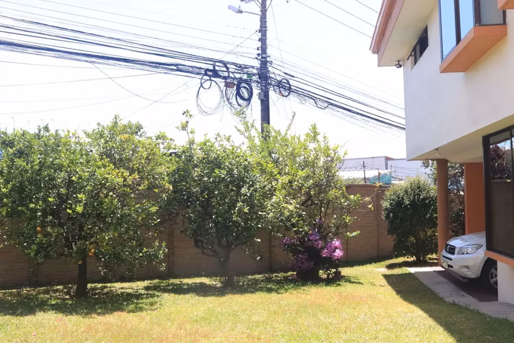  Casa esquinera con uso de suelo mixto en el Carmen de Guadalupe, Mata Plátano  - Imagen 15