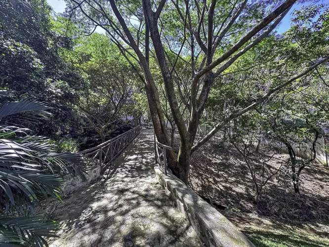 Quinta | Oak Trees Estate a one-level residence for sale in Santa Ana
