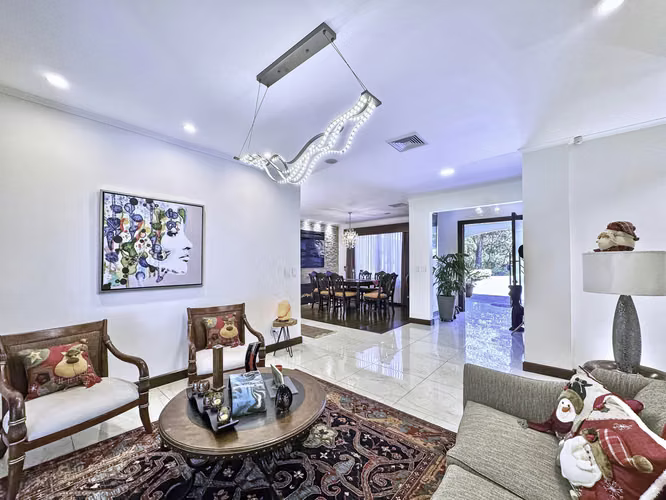 Quinta | Oak Trees Estate a one-level residence for sale in Santa Ana