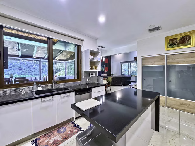 Quinta | Oak Trees Estate a one-level residence for sale in Santa Ana