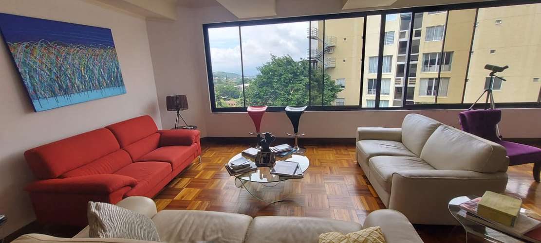 ESPACIOSO APARTAMENTO CERCA DE LA PACO, ESCAZU 3HAB/3.5BA 190 M2 - Imagen 11