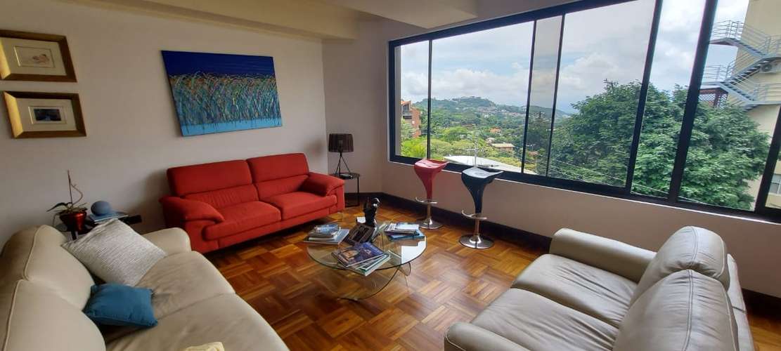 ESPACIOSO APARTAMENTO CERCA DE LA PACO, ESCAZU 3HAB/3.5BA 190 M2 - Imagen 7