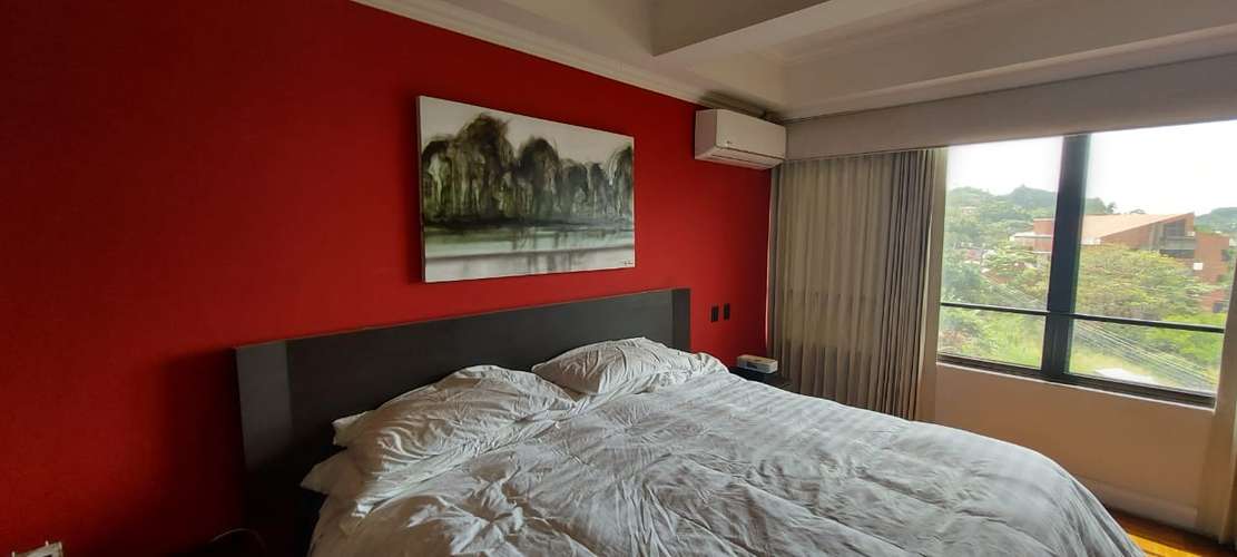 ESPACIOSO APARTAMENTO CERCA DE LA PACO, ESCAZU 3HAB/3.5BA 190 M2 - Imagen 8
