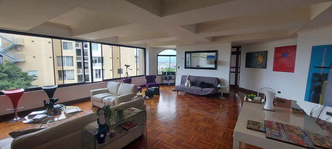 ESPACIOSO APARTAMENTO CERCA DE LA PACO, ESCAZU 3HAB/3.5BA 190 M2 - Imagen 13