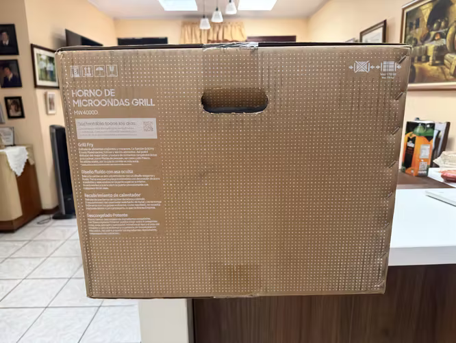 Microondas Samsung con Grill 32 L — Nuevo y sellado - Imagen 7