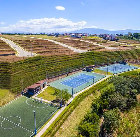 Condominio Montezuma - Casa Contemporánea - 3HAB/2.5BA - 250 m2 - Imagen 2