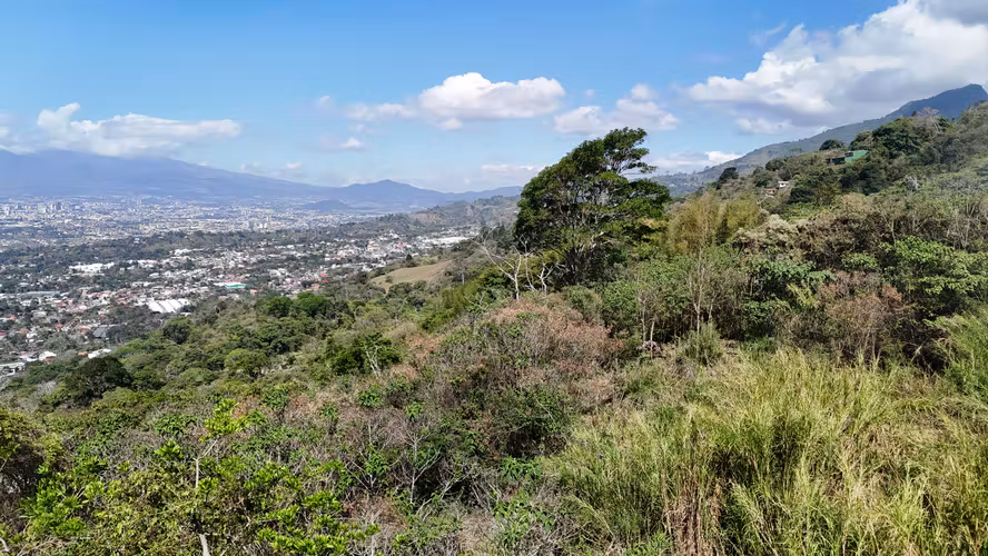 Propiedad unica para vivienda de lujo en Escazú, con la ,mejor vista. - Imagen 12