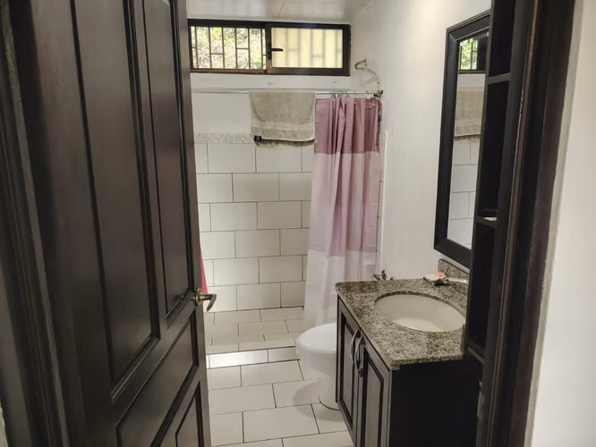 ¡Super Oportunidad en Atenas! Finca de 4 Hectáreas, 2 Casas Independientes y PiscinaPrecio Especial en Combo: $450,000 U - Imagen 10