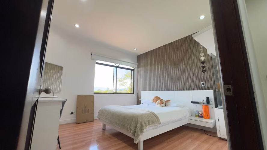 Brasil de Mora, Ciudad Colon - Residencia Colonial - 3HAB/3.5BA - 350 m2 - Imagen 16