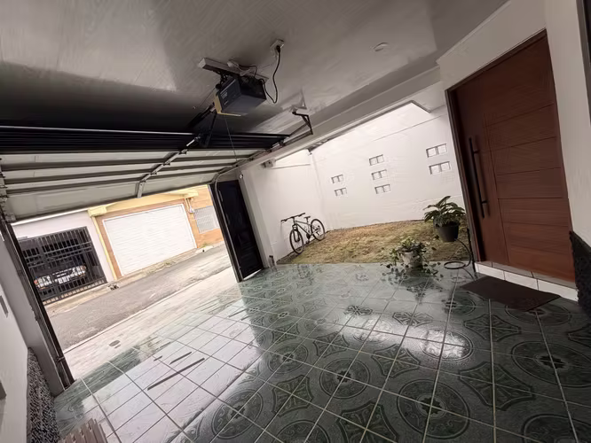 Casa en venta en Residencial – San Vicente de Moravia - Imagen 2