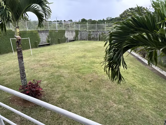 Hermoso terreno en Condominio de alta plusvalía, perfecto ubicación y cerca de todo! 