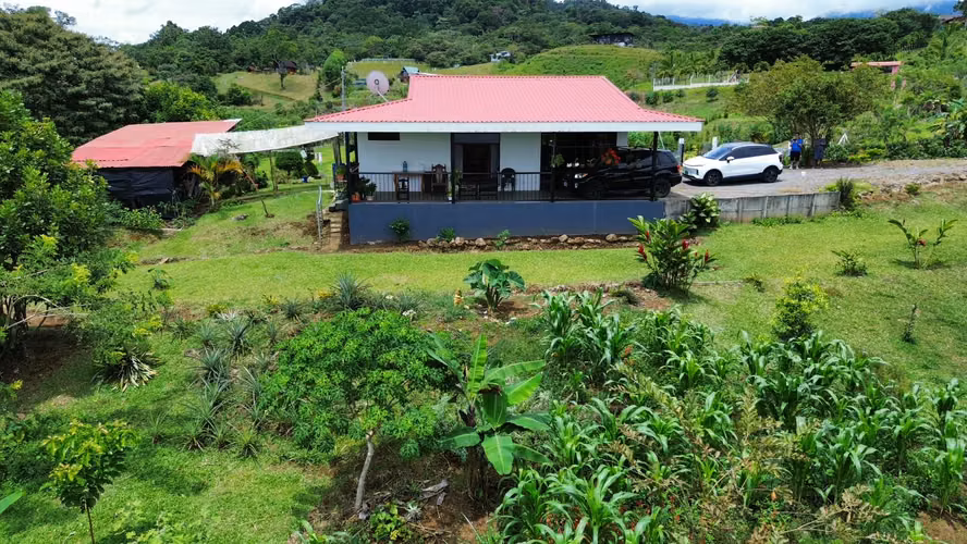 Venta de Propiedad con Casa en La Alegría de Siquirres, Limón - Imagen 6