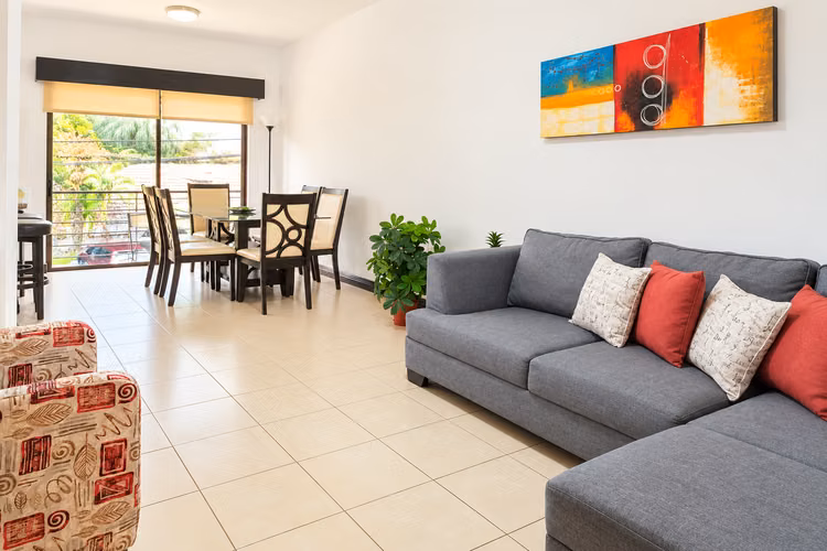Venta de apartamento en Condominio Torres del Sol, La Unión, Cartago - Imagen 3