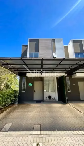 Venta de casa esquinera en condominio en Rio Oro  - Imagen 10