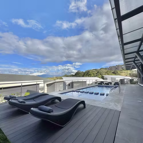 OPORTUNIDAD venta de apartamento tipo Penthouse Alto de las Palomas Santa Ana 2 habs vista