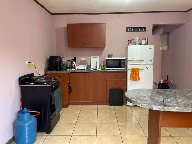 Venta de 2 Casas en Guadalupe-Mata de Plátano. 27-626 GRAN INVERSIÓN