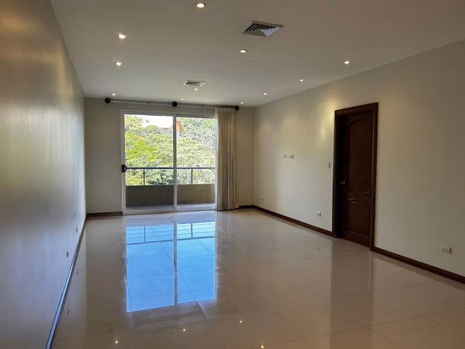APARTAMENTO EN VENTA | CONDOMINIO VALLE ARRIBA, ESCAZÚ - Imagen 7