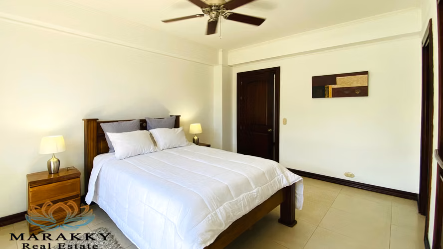 Apartamento Amueblado en Trejos Montealegre, San Rafael de Escazú - Imagen 9