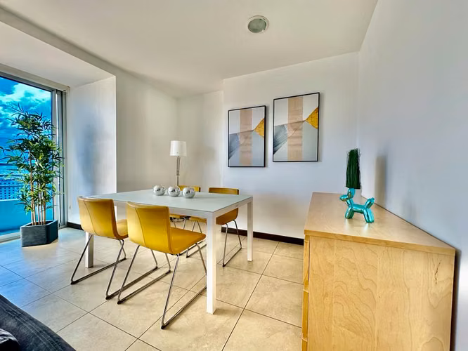 Torres de Paseo Colón - 1 habitación Amueblado  - Vista  - Impecable - Imagen 5