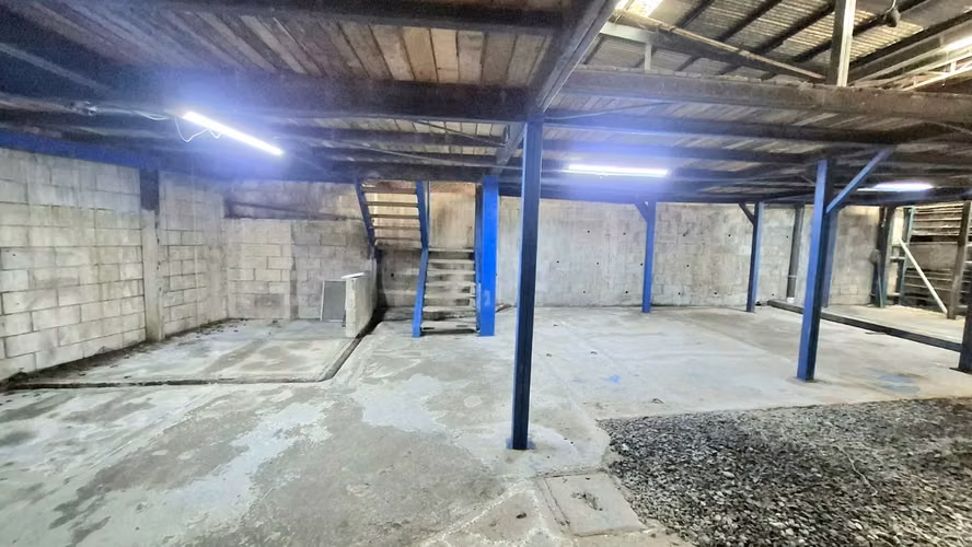 Alquiler  de Bodega en San Pedro  18303