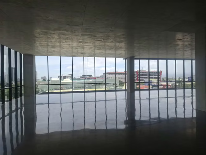 Alquilo oficina en Gris, ubica de San Pedro Montes de Oca - Imagen 2