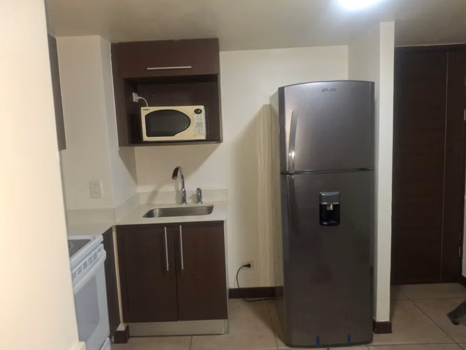 Se Alquila Apartamento, Barrio Dent, San Pedro, Montes de Oca - Imagen 2