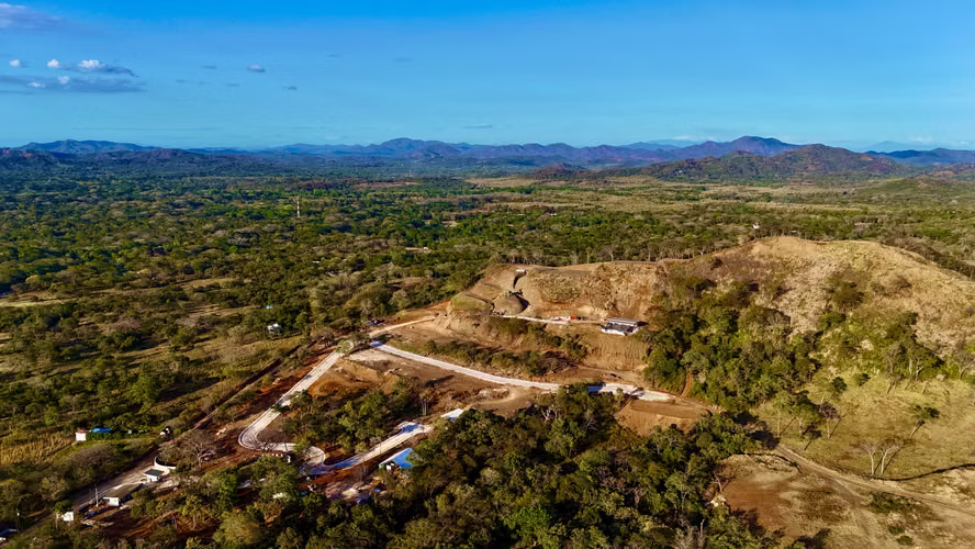 POCHOTE HILLS — LOTES RESIDENCIALES EN PLAYA AVELLANAS, GUANACASTE