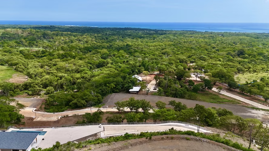 POCHOTE HILLS — LOTES RESIDENCIALES EN PLAYA AVELLANAS, GUANACASTE