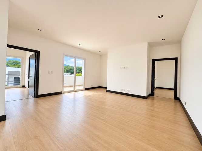 Casa en venta y alquiler en Lindora, Santa Ana - Imagen 6