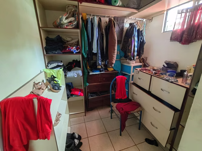 *Venta Casa y Apartamento en Lourdes de Montes de Oca - Imagen 13
