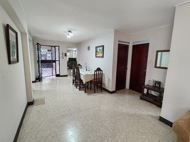 *Venta Casa y Apartamento en Lourdes de Montes de Oca - Imagen 6