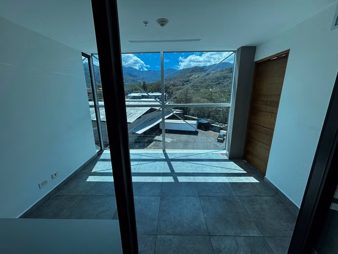 Oficina 120 m2 en Plaza Murano, 4to Piso - Imagen 3