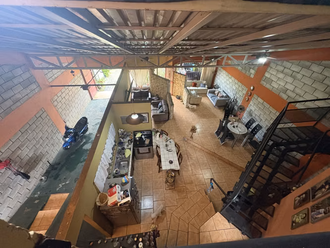 *Venta de casa en Mercedes Norte – Uso de suelo mixto - Imagen 3