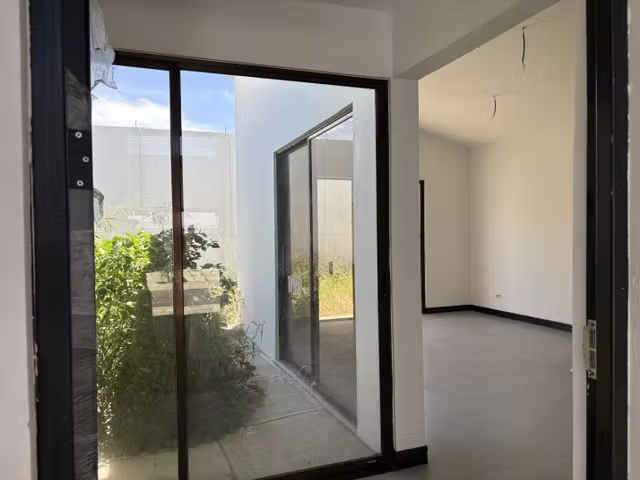CONDOMINIO 1 PLANTA, CON PISCINA - Imagen 7