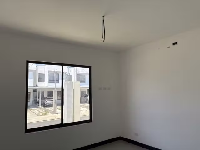 CONDOMINIO 1 PLANTA, CON PISCINA - Imagen 14