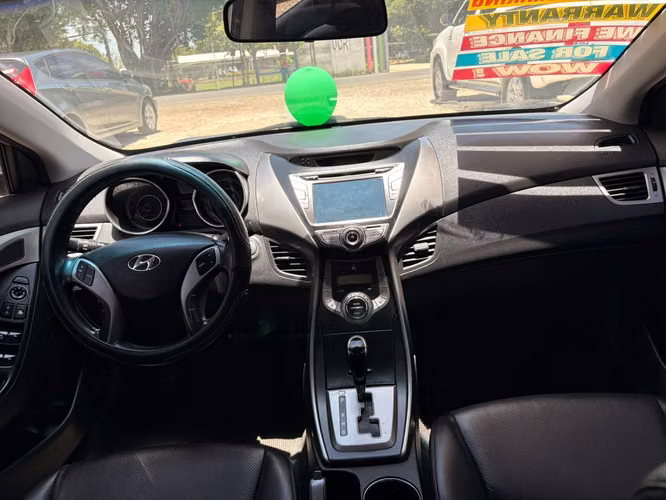 HYUNDAI AVANTE GDI-2014-AUTO-SHIFT TRONIC-6.475.000