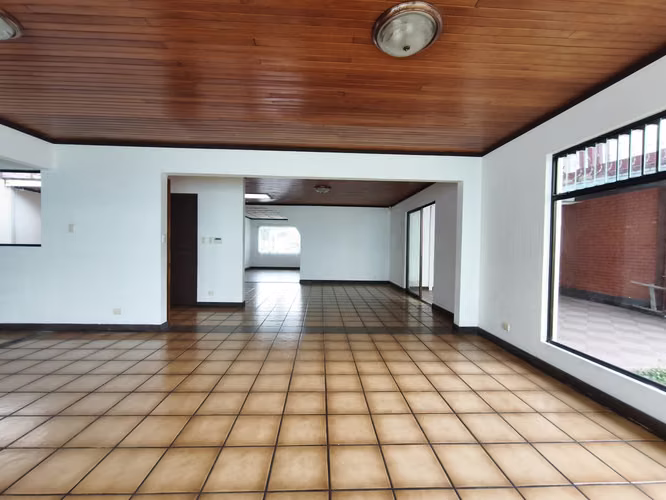 Alquiler. Casa de 1 Nivel. San Rafael - Escazú, San José IK2669 - Imagen 4