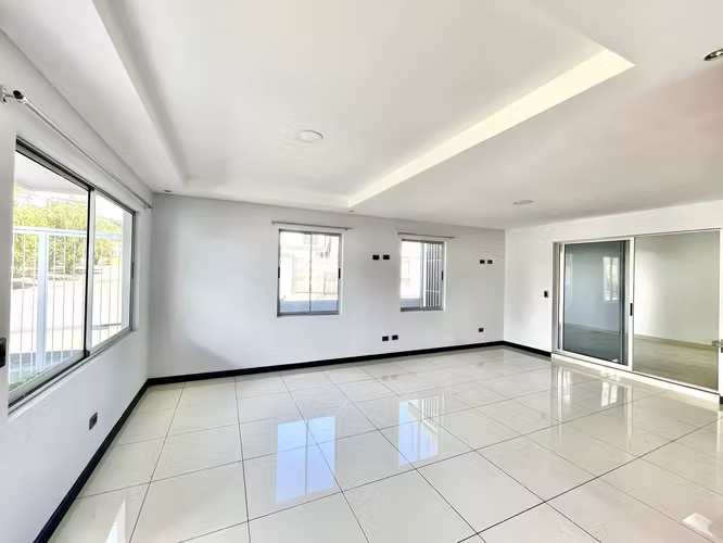 Casa en Residencial Estancia Antigua  - Imagen 2